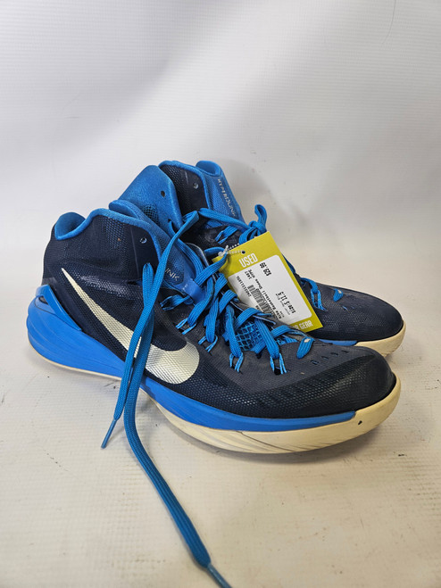 Vist Large View of Product Image Which is Nike Basketball Basketball Shoes