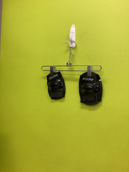 Used Ultra Wheels Inline Elbow Pads Black SM 11686-S000043952