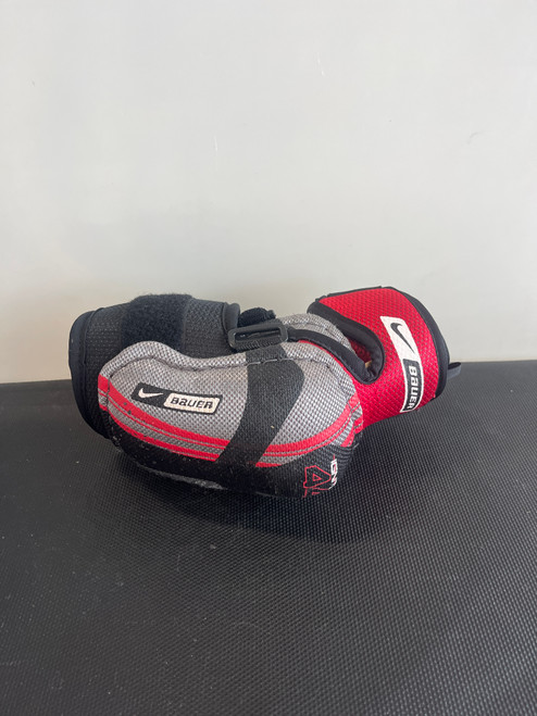 Used Bauer IGNITE 44 Junior Elbow Pads MD 11857-S000109435