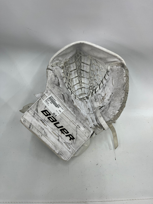 Vist Large View of Product Image Which is Used Bauer GSX Junior Goalie Catcher White