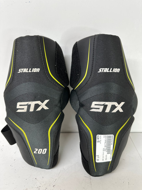 Used STX STALLION 200 Lacrosse Arm Pads/Guards Black MD 11793-S000250799 Vist Large View of Product Image Which is Used STX STALLION 200 Lacrosse Arm Pads/Guards Black MD