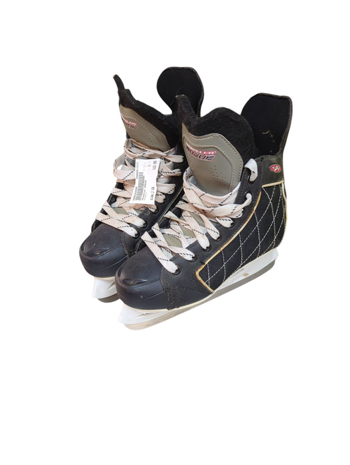 Vist Large View of Product Image Which is Used Hespeler ROEUE Junior Hockey Skate Junior 04