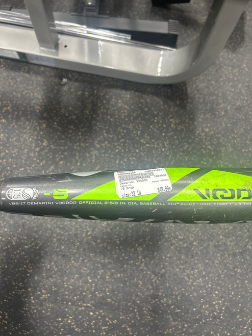Vist Large View of Product Image Which is Used Demarini VOODOO BB/SB USSSA 2 5/8 Bat 32"