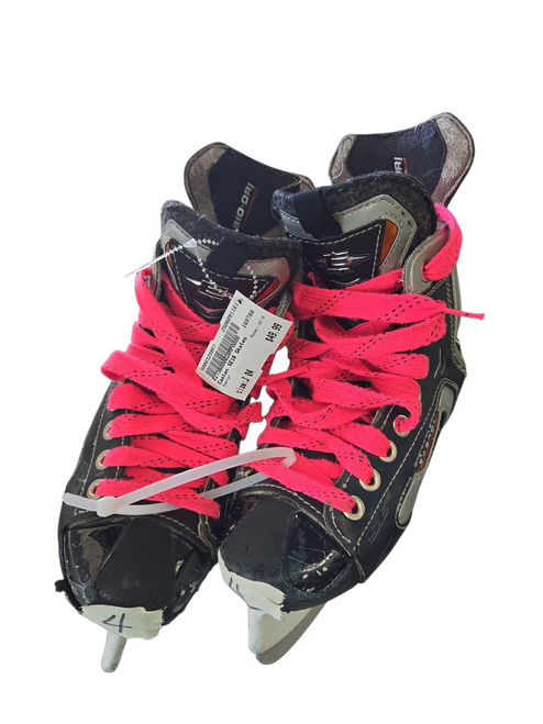 Vist Large View of Product Image Which is Used Easton SE16 Junior Hockey Skate Junior 04