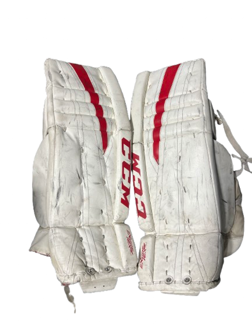 Used CCM CCM EXTREME FLEX 760 GOALIE PANTS Goalie Leg Pads Senior White 31" 11843-S000015074 Vist Large View of Product Image Which is Used CCM CCM EXTREME FLEX 760 GOALIE PANTS Goalie Leg Pads Senior White 31"