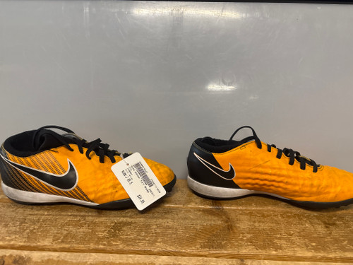 Vist Large View of Product Image Which is Used Nike Soccer Turf Shoes Yellow Junior 05.5
