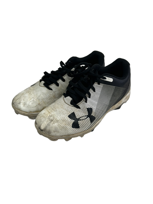 Used Under Armour Leadoff Low Jr 4.5 Black Baseball Cleats 11692-S000136997