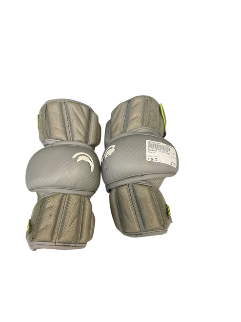 Used Maverik MX Lacrosse Arm Pads/Guards Grey MD 11768-S000224359