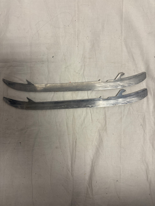 Vist Large View of Product Image Which is Used Bauer LS Pulse 263 BLADES Double Runner Skate None Adjustable