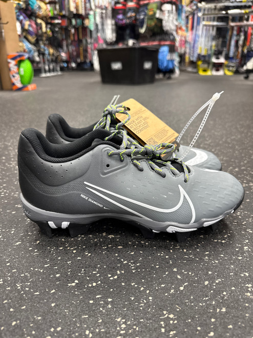 New Nike DIAMOND SOFTBALL BB/SB Cleats Grey Senior 9 10558-S000236895