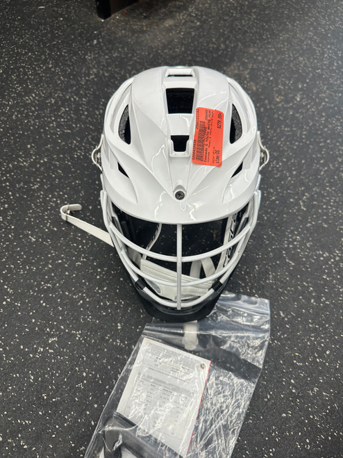 Used Cascade S YOUTH WHITE PEARL Lacrosse Helmet White One Size 11162-S000429935