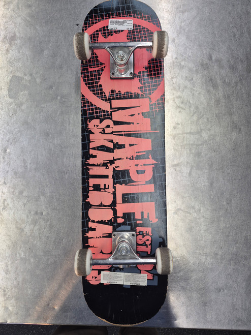 Used MAPLE SKATEBOARD Complete Skateboard Black 8" 10589-S000414275
