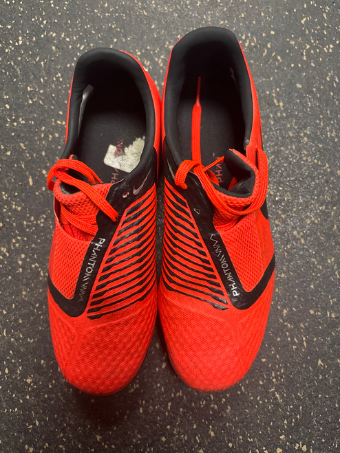 Used Nike Soccer Cleats Red Junior 05 11774-S000081518