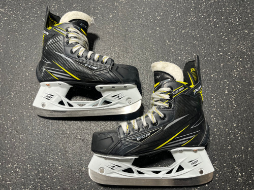Vist Large View of Product Image Which is Used CCM TACKS 4092 Junior Hockey Skate Junior 03 11285-S000184709