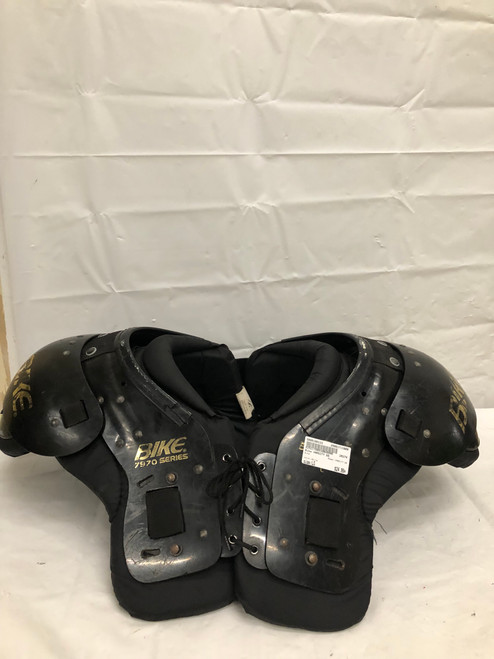 Vist Large View of Product Image Which is Used Bike VARSITY D5 FB Shoulder Pads White LG