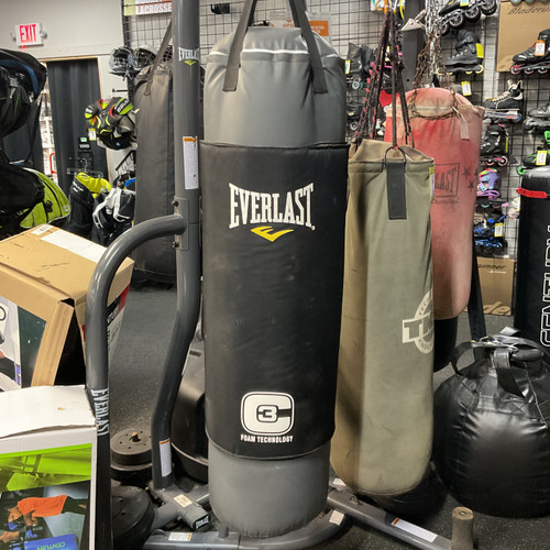 Vist Large View of Product Image Which is Used Everlast C3 FOAM Boxing Heavy Bag Black 100 lb 11805-S000062067