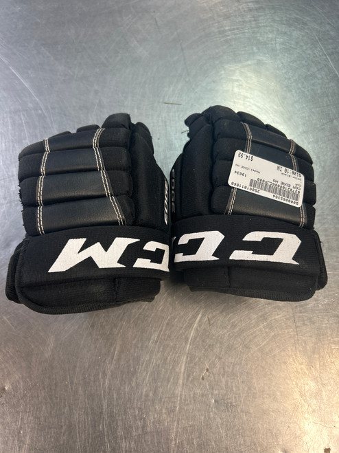 Vist Large View of Product Image Which is Used CCM EDGE HG Junior Gloves Black 10"