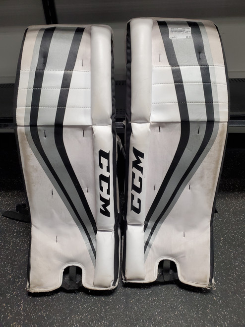 Vist Large View of Product Image Which is Used CCM 17C SR Street Leg Pads White M/L