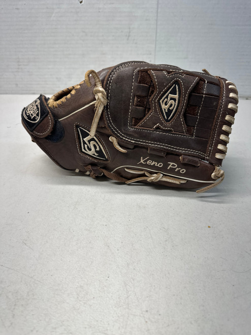 Used Louisville Slugger XENO PRO RH Throw Fastpitch Gloves Brown 12" 11835-S000195219