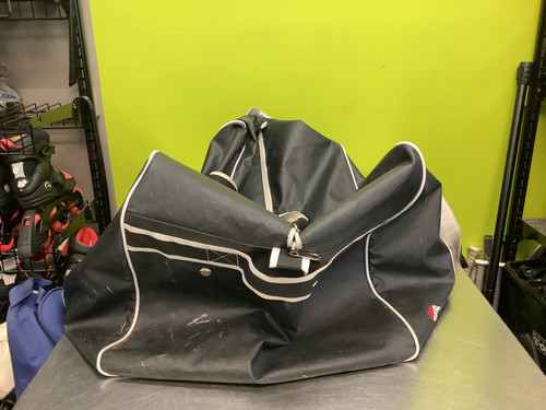 Used Sr Hockey Carry Black 11686-S000044199