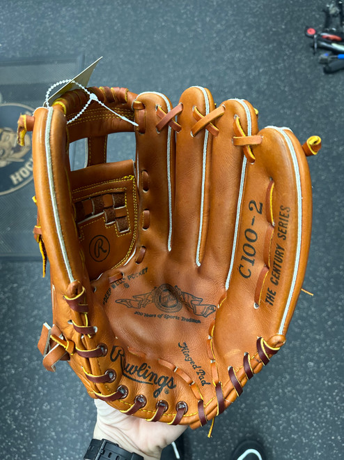 Vist Large View of Product Image Which is Used Rawlings C100-2 BB/SB Glove RH Throw Brown 12 3/4" 10558-S000237331