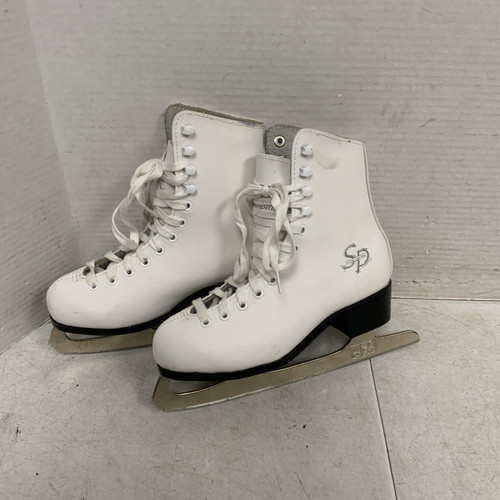 Used CCM CHAMPION DELUX Girls Figure Skate White Junior 03 11762-S000064547