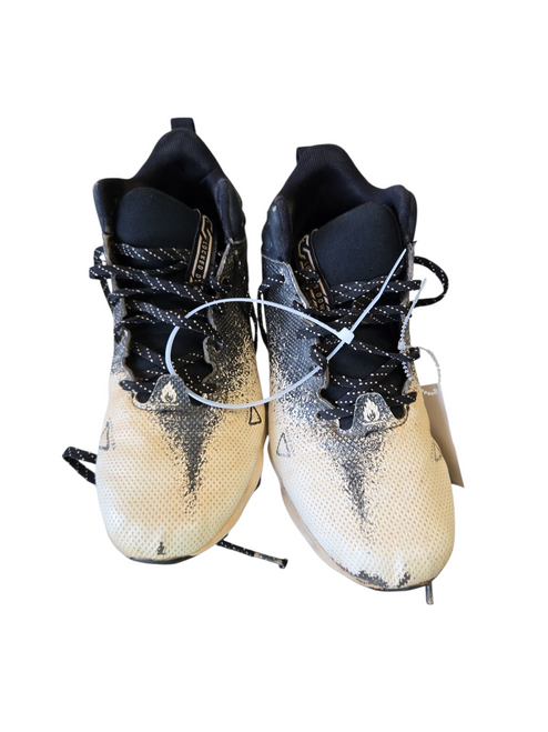 Vist Large View of Product Image Which is Used Under Armour Jr FB Cleats Black Junior 06