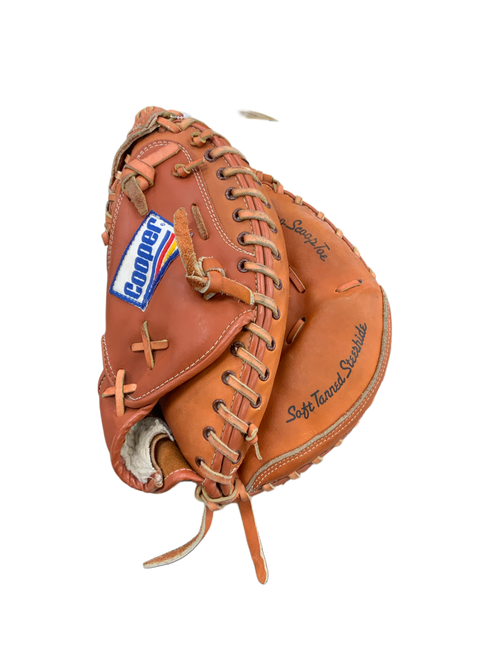 Vist Large View of Product Image Which is Used Cooper BLACK DIAMOND 242 BB/SB Catchers RH Throw Brown 32"