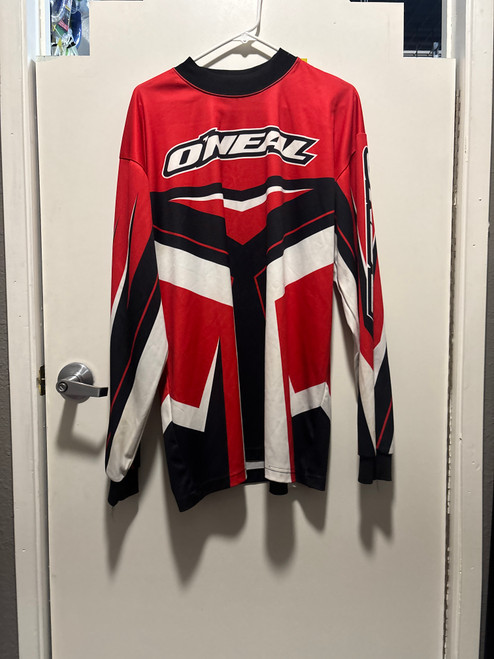 Vist Large View of Product Image Which is Used O'Neill Adult Top None LG