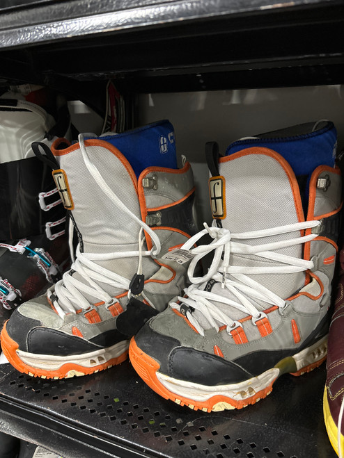 Vist Large View of Product Image Which is Used Snowshoes Mens Grey 12"