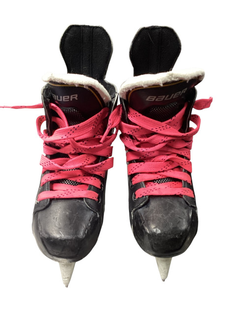 Vist Large View of Product Image Which is Used Bauer SUPREME Junior 2.5 Hockey Skate