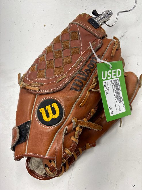 Used Wilson A2124 BB/SB Glove RH Throw Brown 13" 11891-S000303444