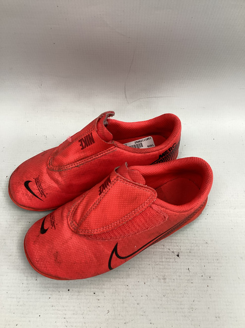 Vist Large View of Product Image Which is Used Nike Soccer Cleats Pink Youth 12.0 11851-S000033212