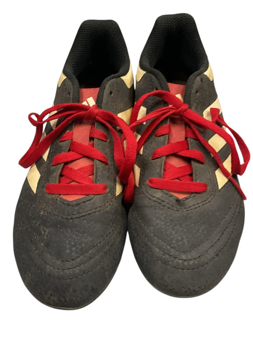 Vist Large View of Product Image Which is Used Adidas Soccer Cleats Molded Youth 13.0
