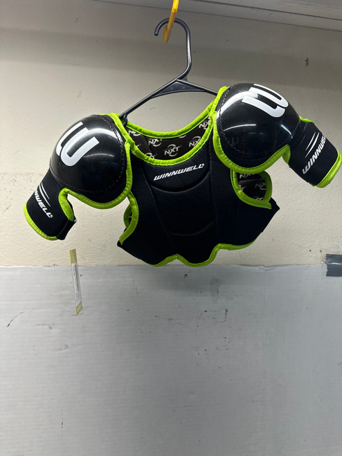 Used WinnWell YTH SHOULDER PADS Youth Shoulder Pads Black And Neon Green SM 11835-S000195378