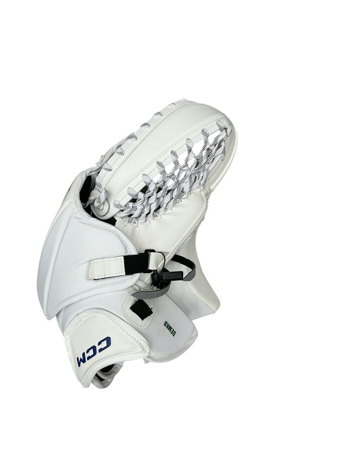 Vist Large View of Product Image Which is Used CCM EFLEX 6 DEMKO TRAPPER Senior Goalie Catcher White