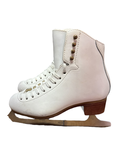 Vist Large View of Product Image Which is Used Jackson MARK IV WomensFigure Skate White Senior 6.5 11732-S000354397