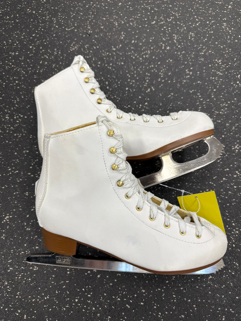 Vist Large View of Product Image Which is Used DBX CLASSIC WomensFigure Skate White Senior 9 10558-S000237648