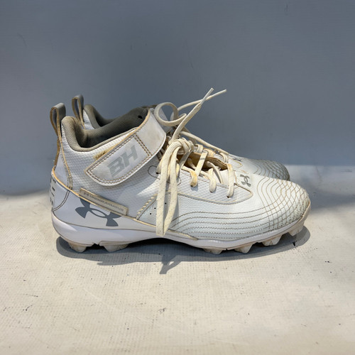 Used Under Armour HARPER BB/SB Cleats White Youth 09.0 11878-S000020892