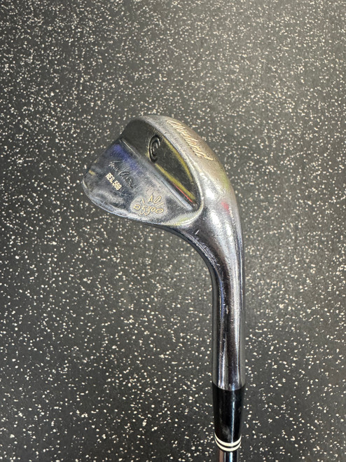 Used Cleveland REG 588 Golf Wedge Mens RH 52 Degree 11849-S000028918
