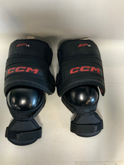 Used CCM KP 1.9 KNEE PAD Goalie Accessory Senior 11823-S000032341