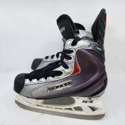 Vist Large View of Product Image Which is Used Bauer X60 Junior Hockey Skate Junior 03.5 10589-S000414706
