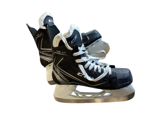 Vist Large View of Product Image Which is Used CCM RIBCORE RIB XT Junior Hockey Skate Junior 05