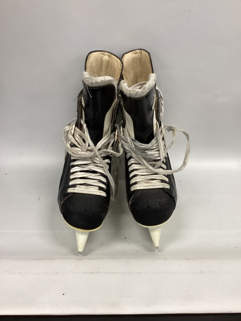 Vist Large View of Product Image Which is Used CCM SUPER TACKS Senior Hockey Skate Senior 11 11851-S000033400