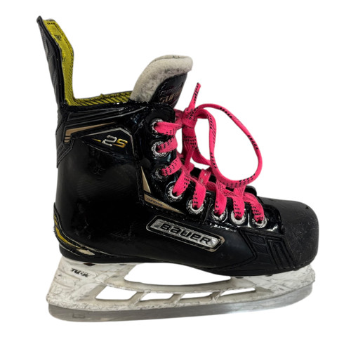 Vist Large View of Product Image Which is Used Bauer SUPREME 2S Junior Hockey Skate Size 1 .0 11406-S000105535