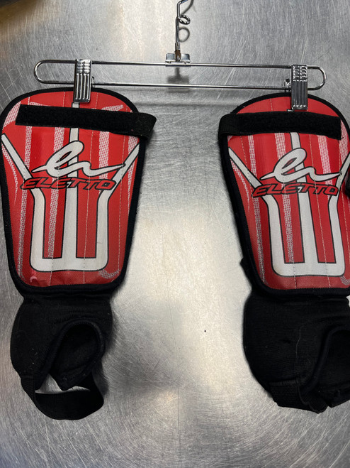 Used Eletto Soccer Shin Guards Adult Red SM 11774-S000081726