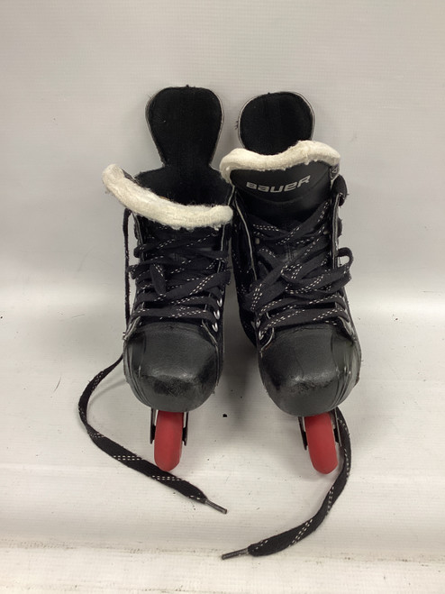 Vist Large View of Product Image Which is Used Bauer VAPOR XR1 Junior Aggressive Skates Black Junior 04