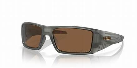 Vist Large View of Product Image Which is New Oakley Heliostat Smoke Sun