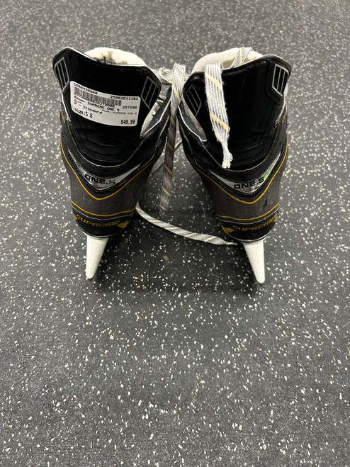 Used Bauer SUPREME ONE.5 Senior Hockey Skate Senior 8 11162-C000430848