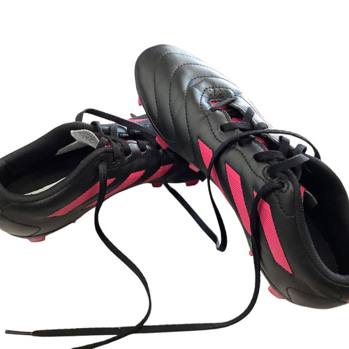 Vist Large View of Product Image Which is Used Adidas Soccer Cleats Pink Junior 06